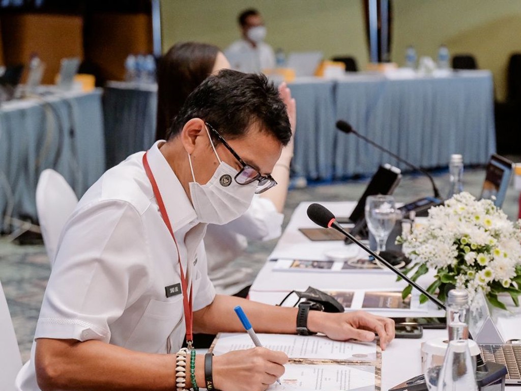Sandiaga Uno