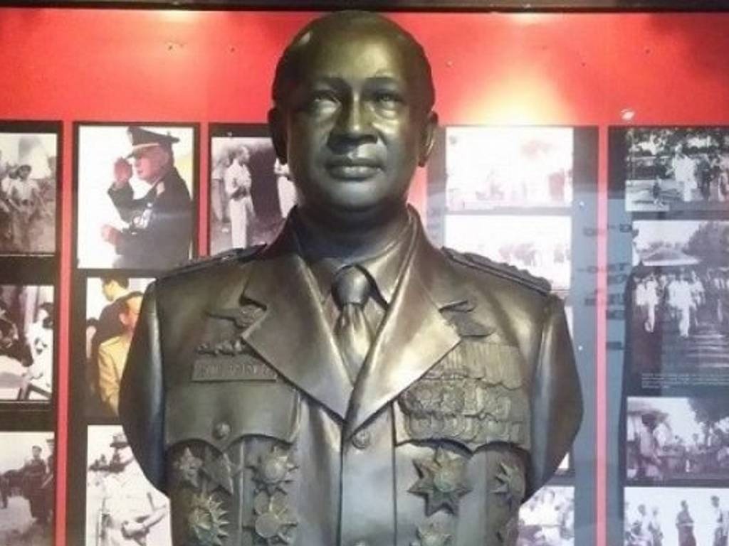 Patung Soeharto Hilang