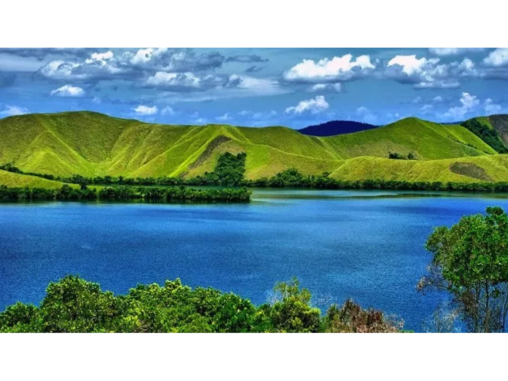 danau paniai