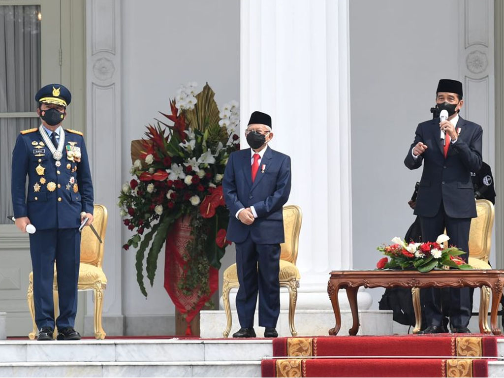 jokowi sapa tni