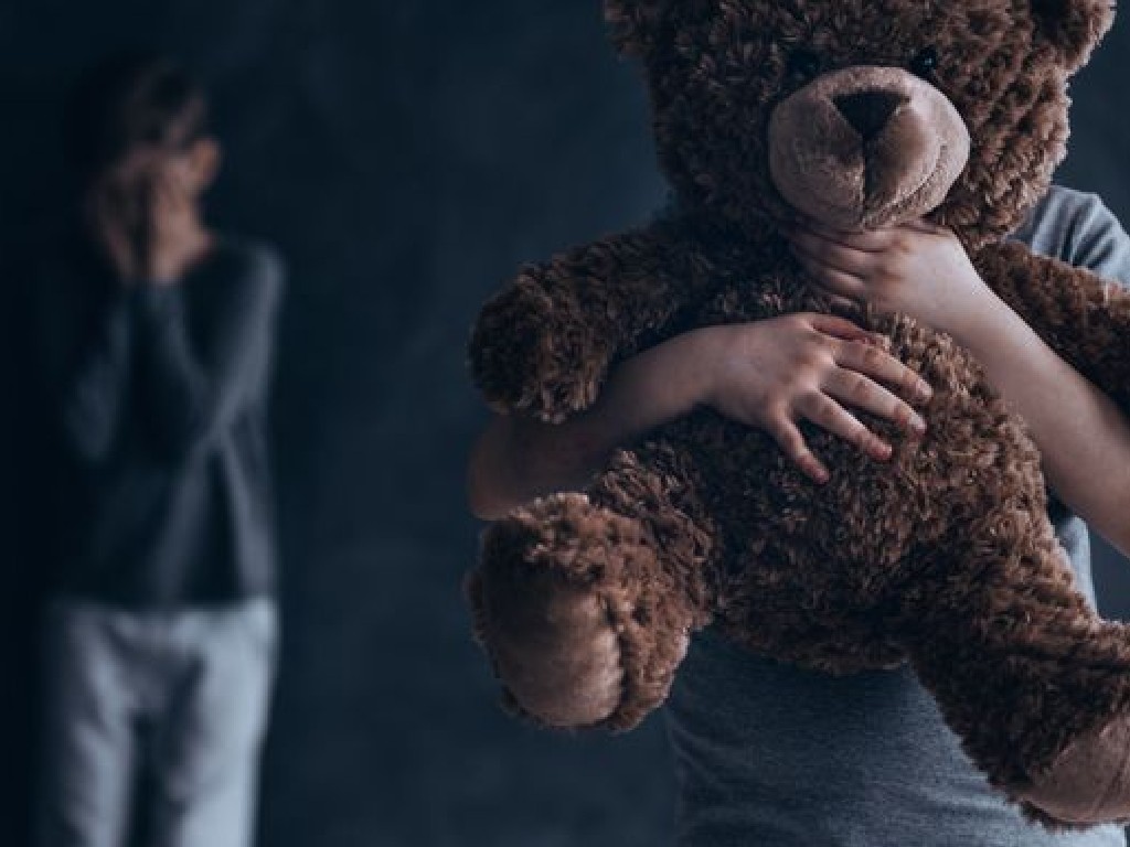 Pedofil