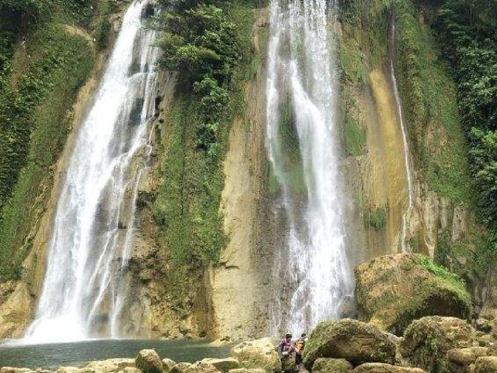 Curug Cikaso