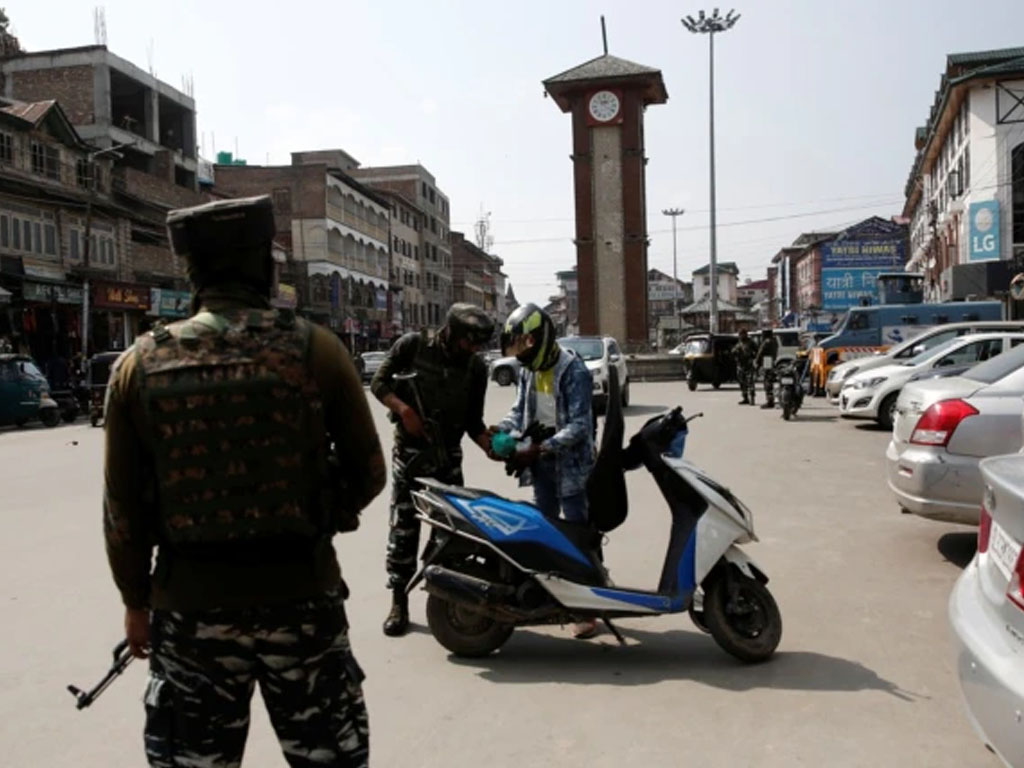 personil cadangan polisi india