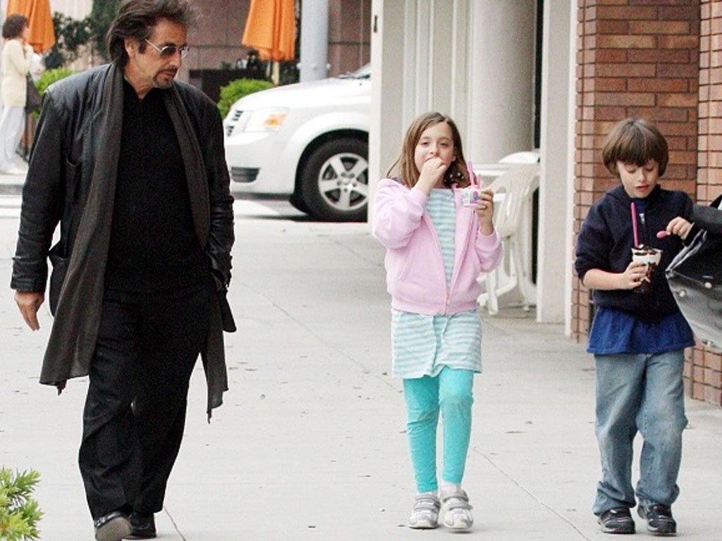 al pacino dan anak kembarnya