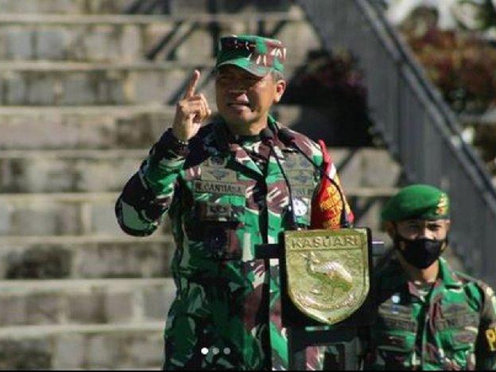 Mayjen TNI (Purn) Hartomo