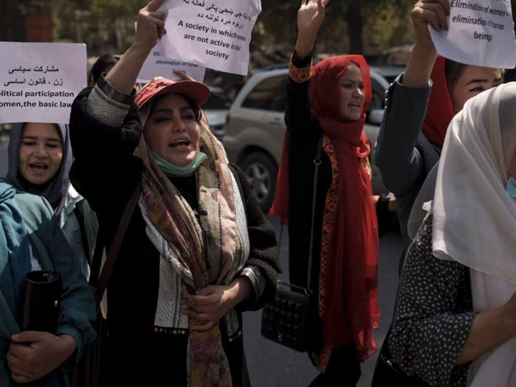 Perempuan Afghanistan unjuk rasa