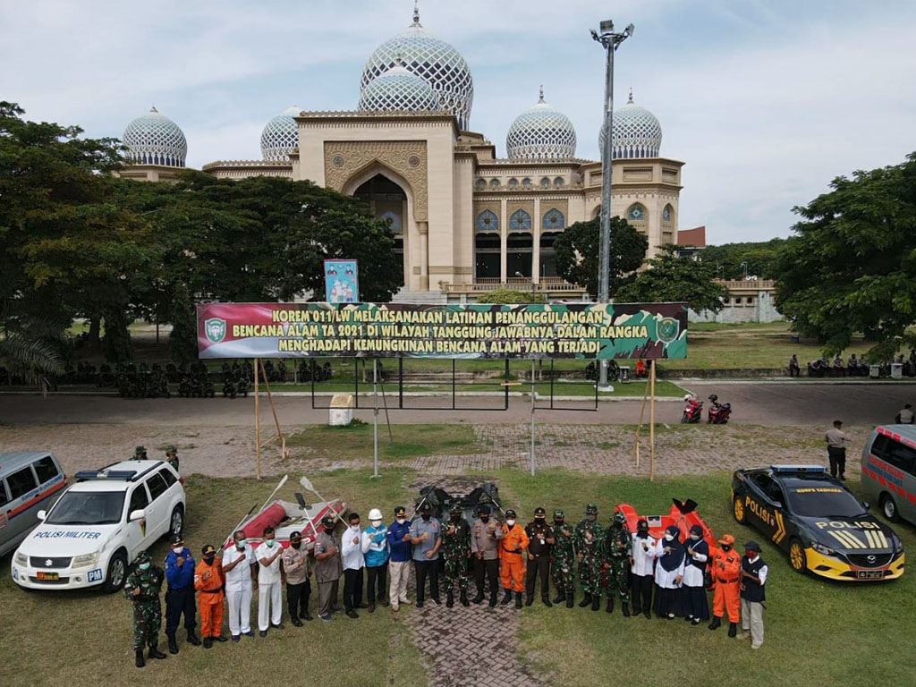 latihan tanggulangi bencana lw