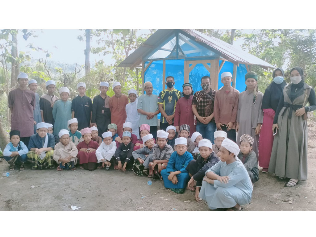 foto bersama pelatihan ulat maggot aceh