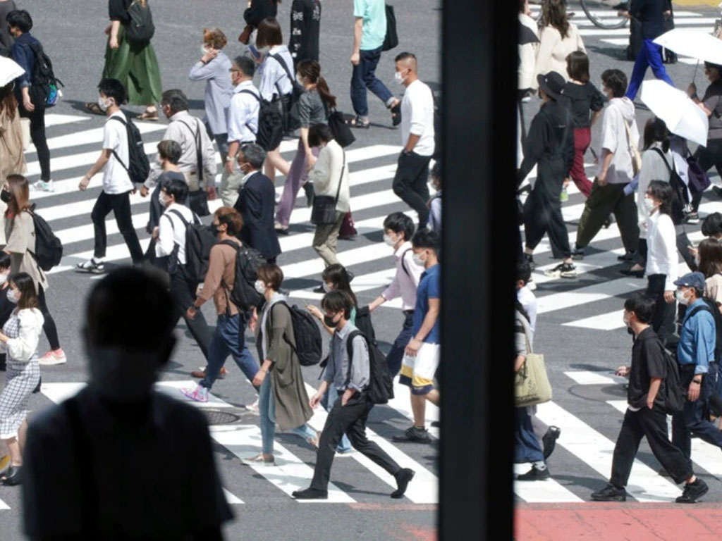 warga di shibuya jepang