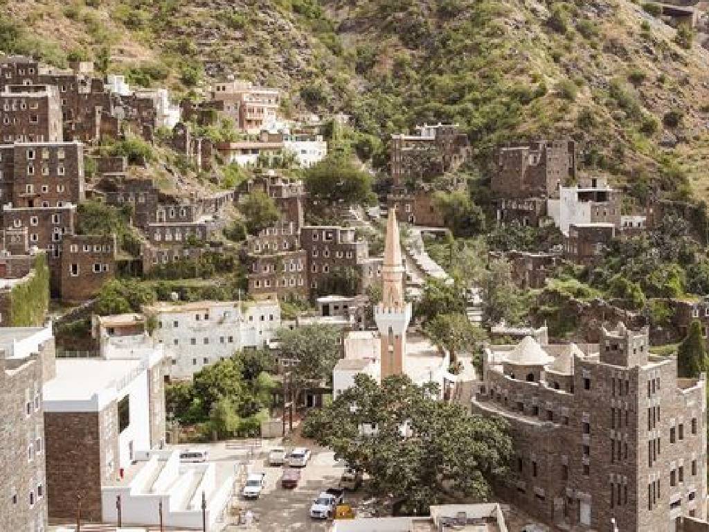 Desa Wisata Rijal Almaa di Arab Saudi