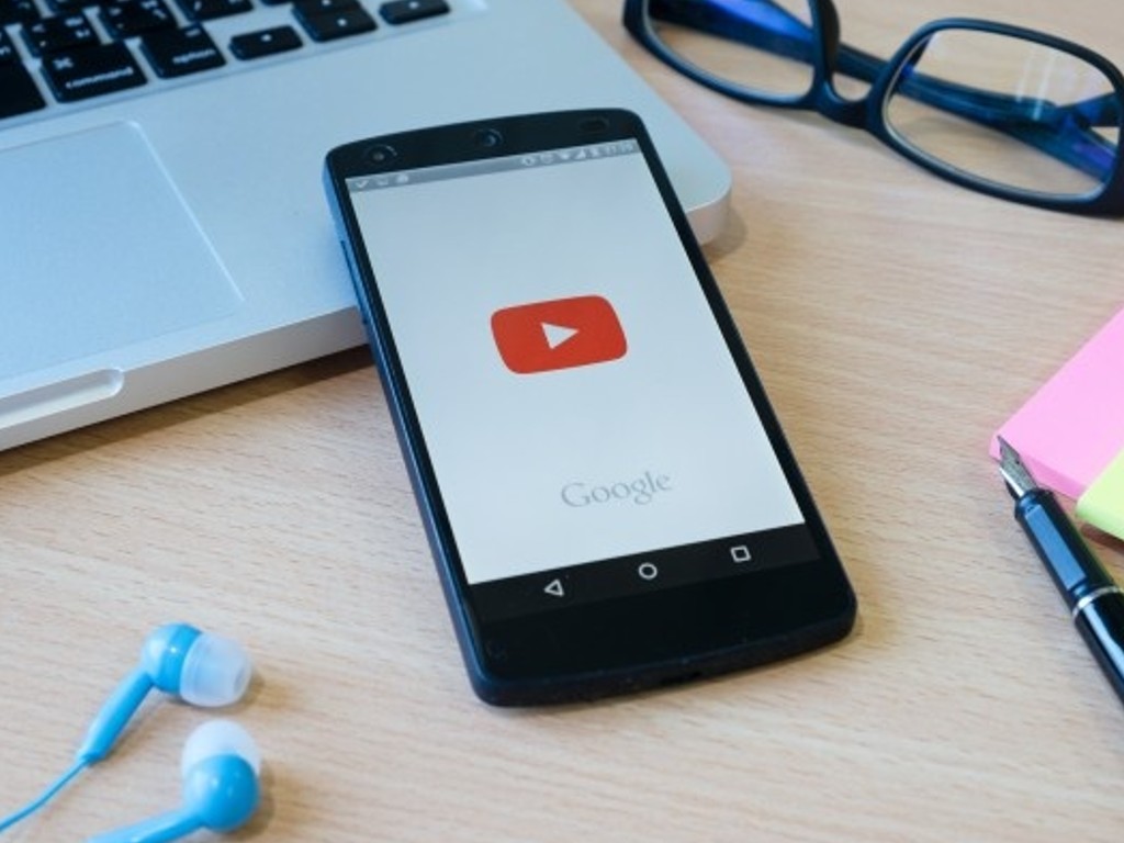 Channel YouTube untuk membantu proses belajar dari rumah