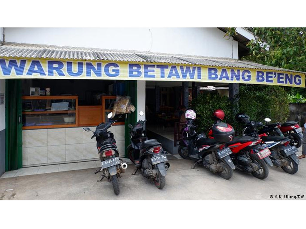 Pemegang tongkat estafet bisnis kuliner Betawi