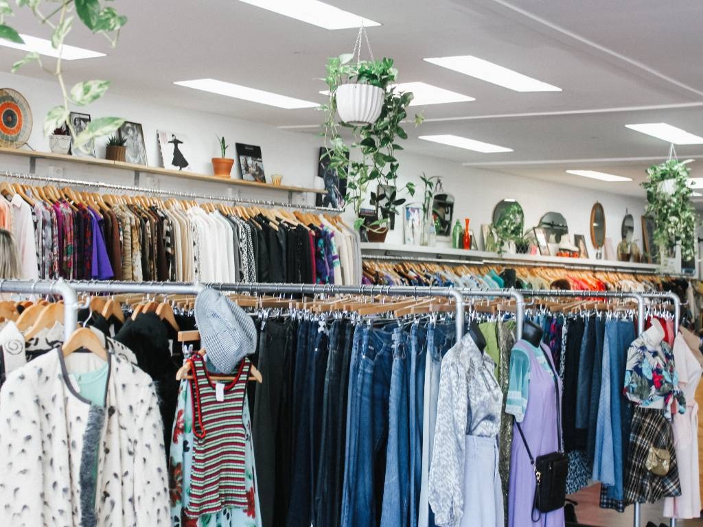 Tips Bisnis Thrift Shop