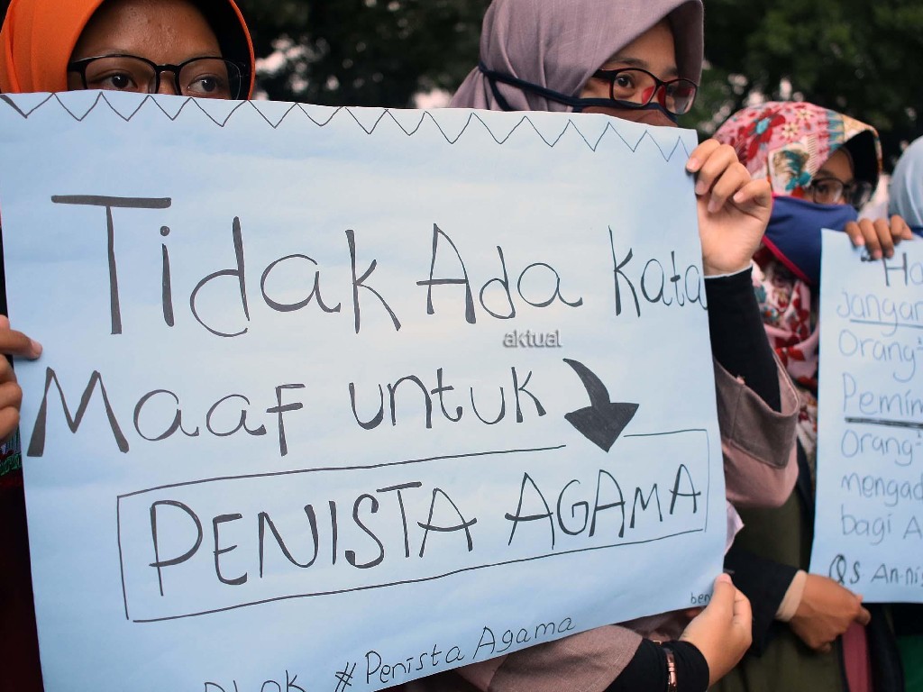 Penistaan Agama
