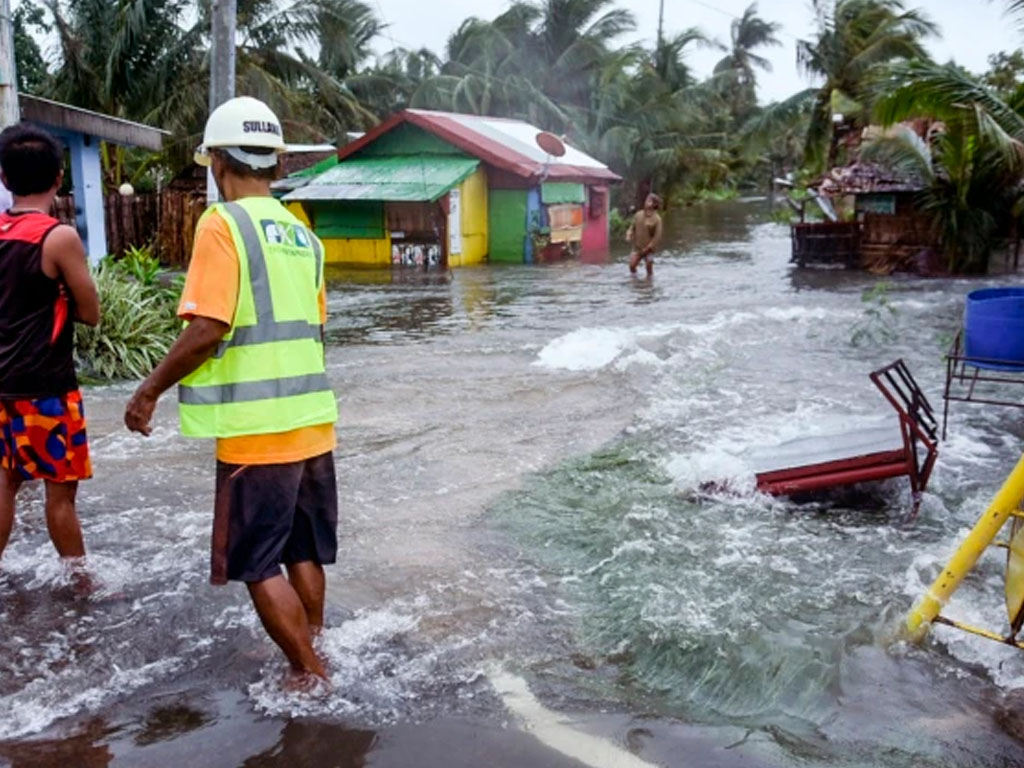 warga filipina amati banjir