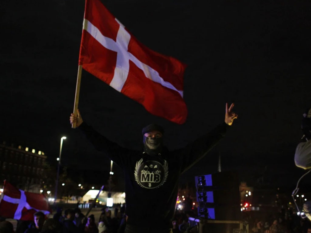 demo anti lockdown di denmark