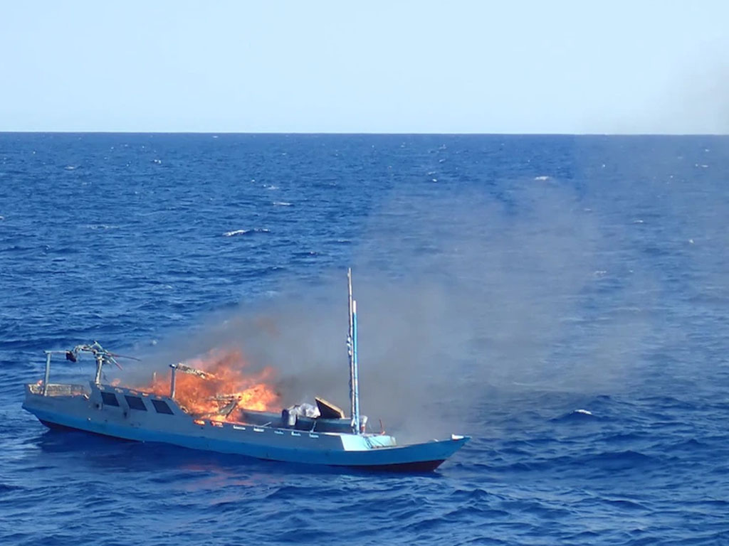 kapal nelayan indonesia dihancurkan australia