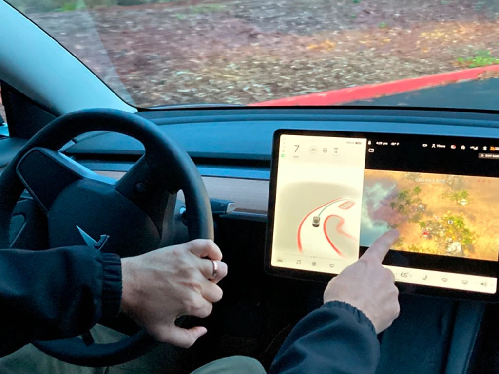 video game di mobil tesla