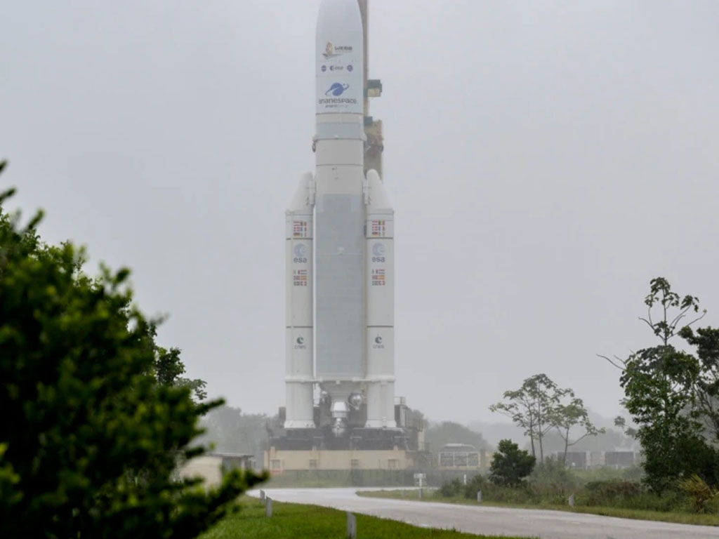 Roket Arianespace Ariane 5