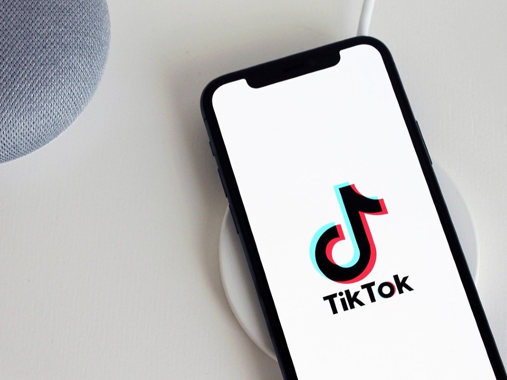 TikTok menjadi platform terpopuler