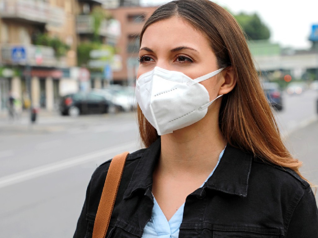 Pengunaan Masker