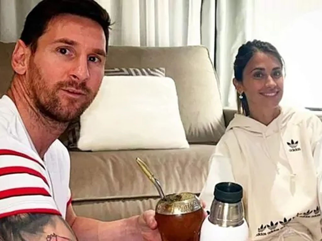 messi dan istrinya