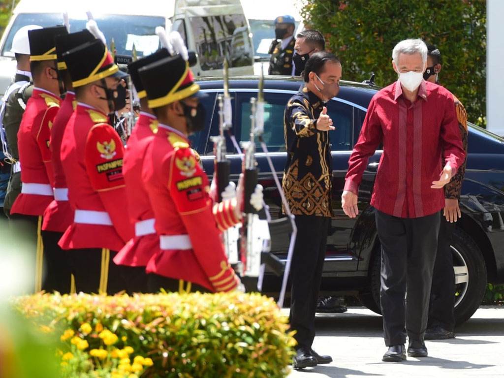 jokowi terima pm lee di bintan