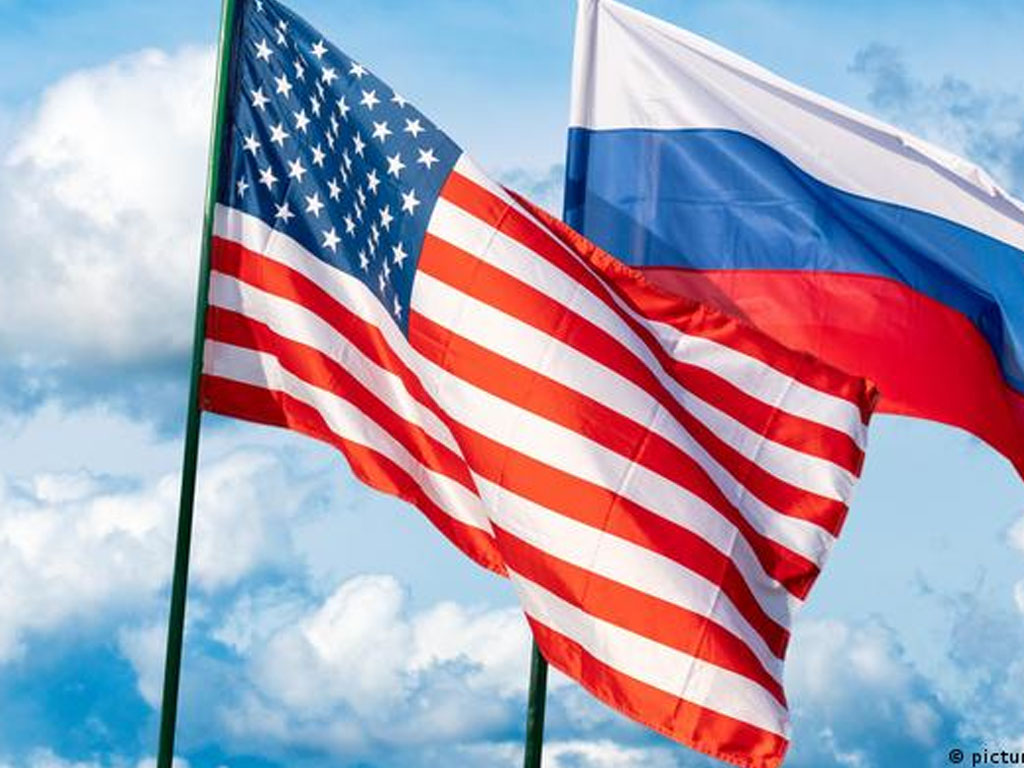 bendera amerika dan rusia