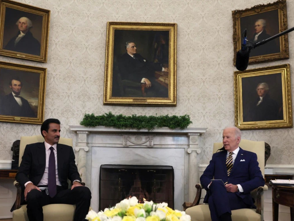 biden sambut emir qatar