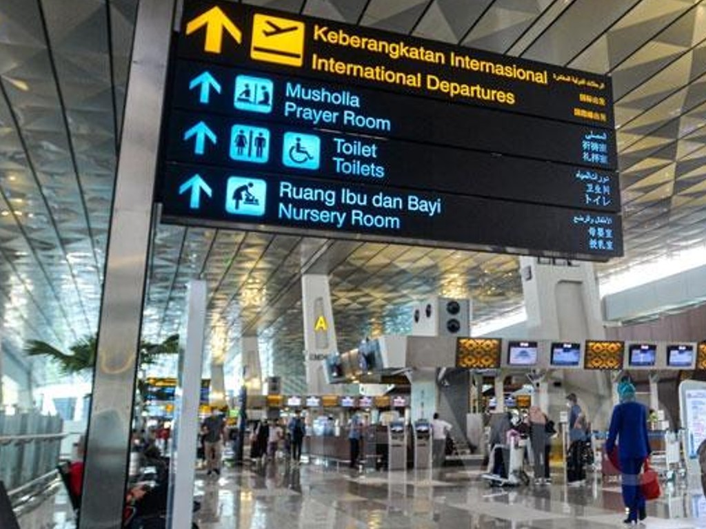 Terminal keberangkatan Internasional di Bandara Soekarno-Hatta, Banten