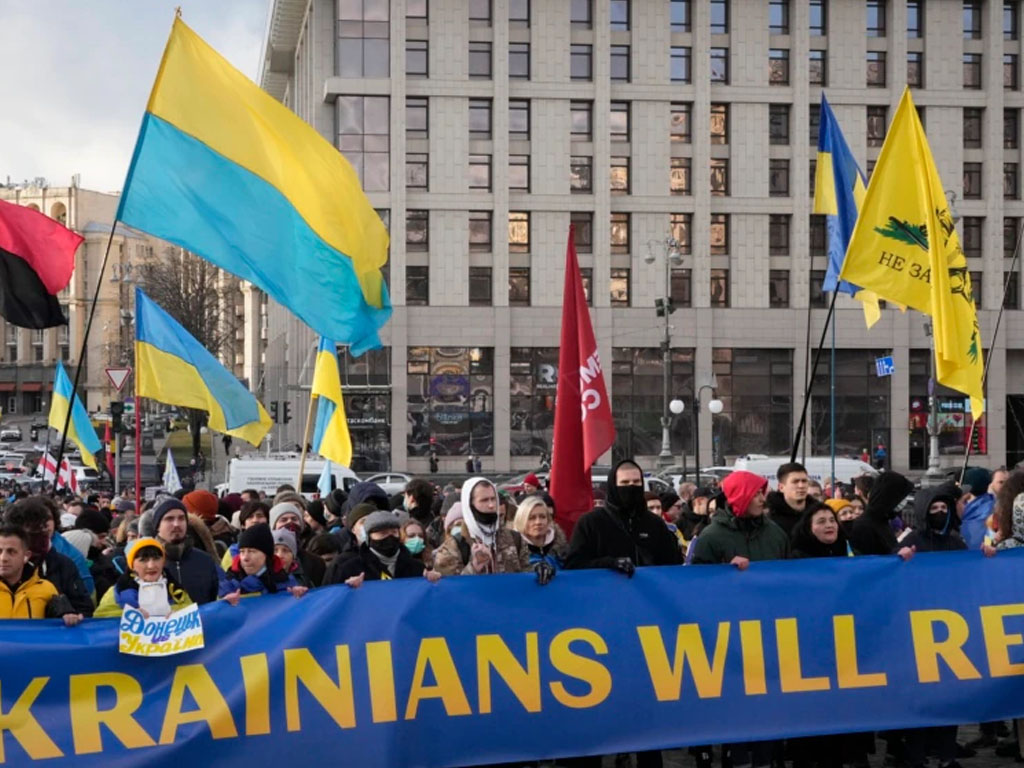 demo warga ukraina