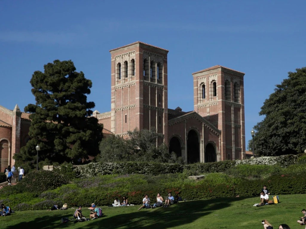 mahasiswa di ucla