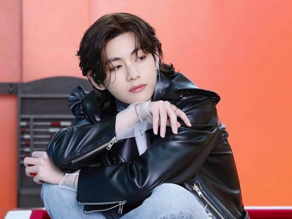 V BTS