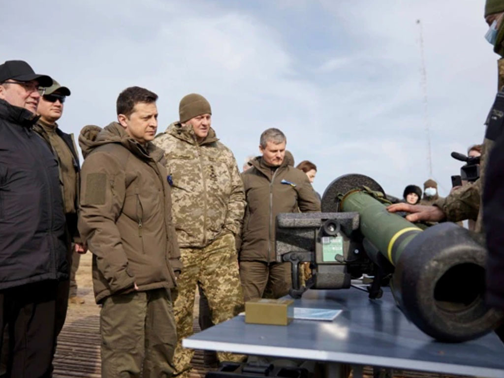 presiden ukraina liat senjata antitank