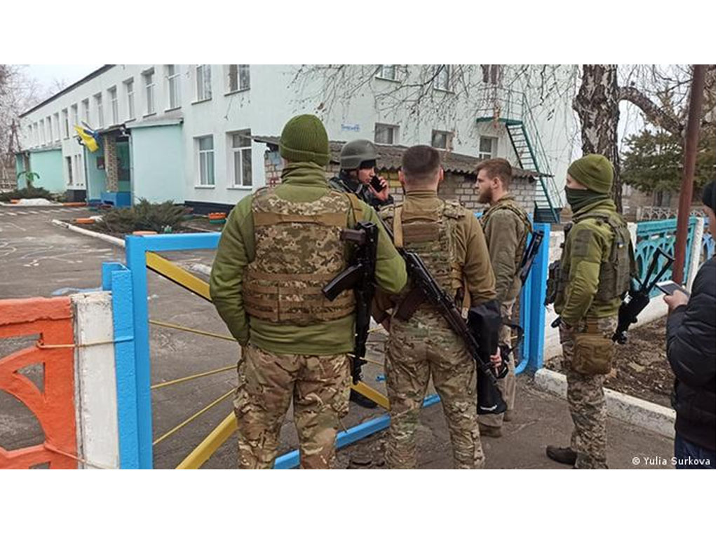 Pos demarkasi di Luhansk