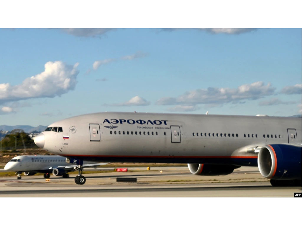 Aeroflot Rusia lepas landas dari Bandara LA