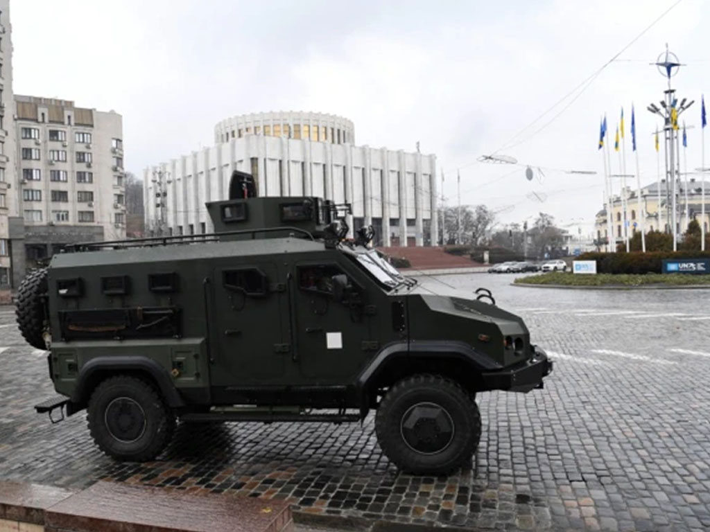 Sebuah kendaraan militer Ukraina