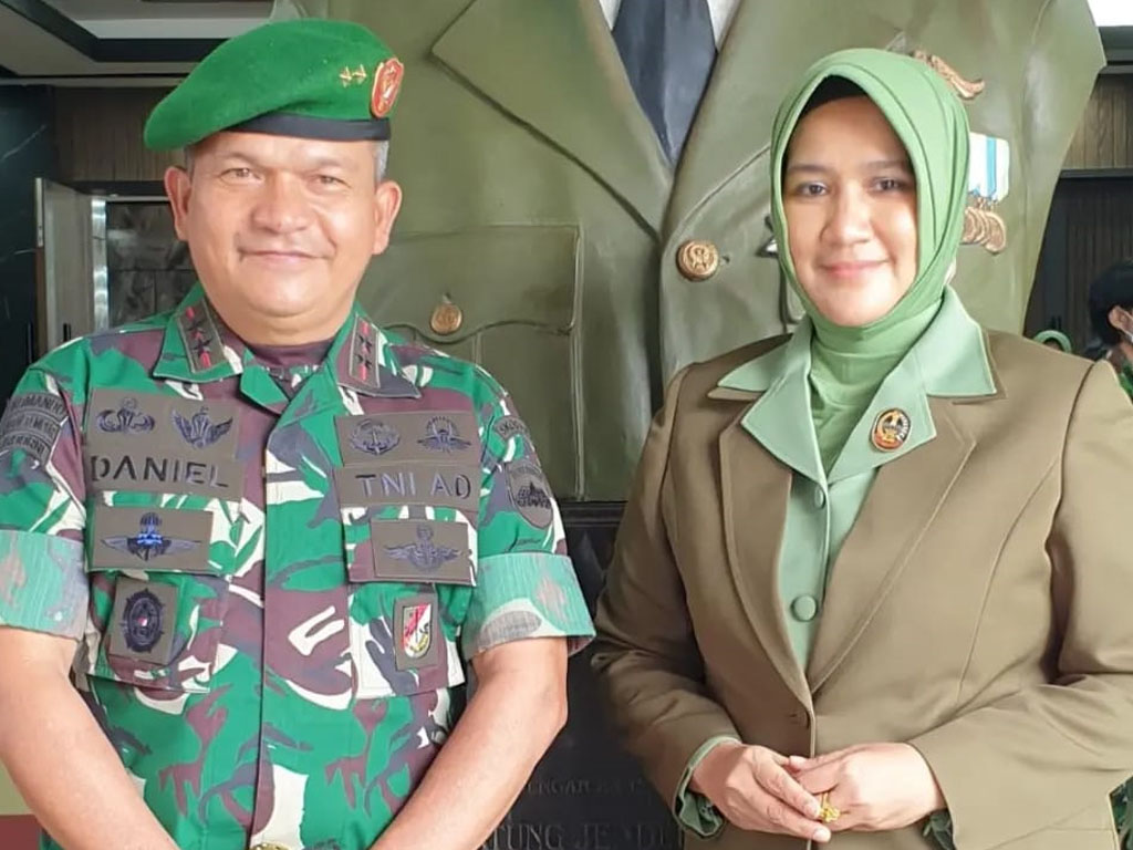 pangdam i bb dan istri