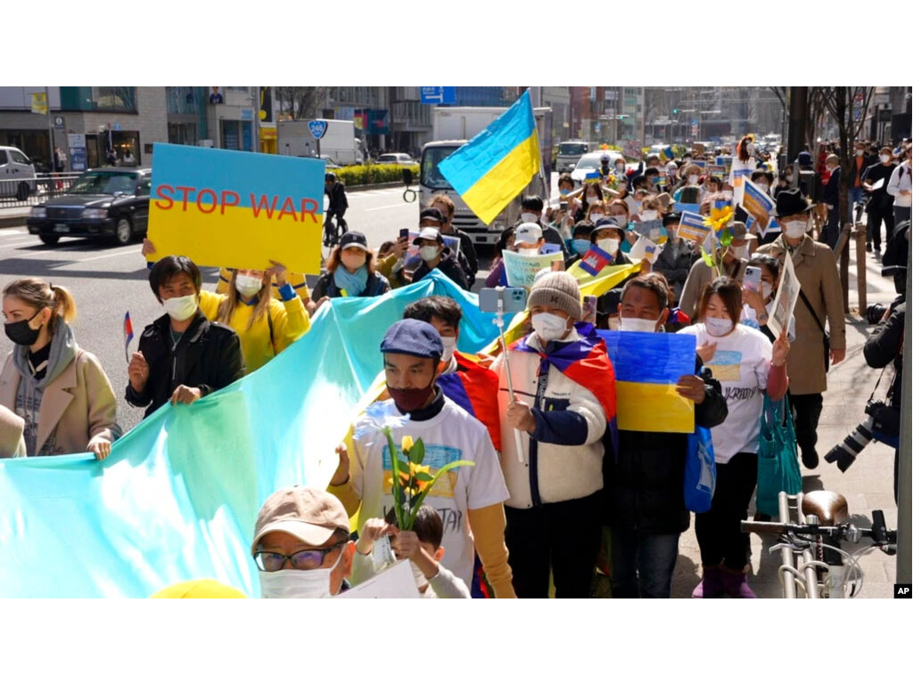 demo dukung ukraina di tokyo