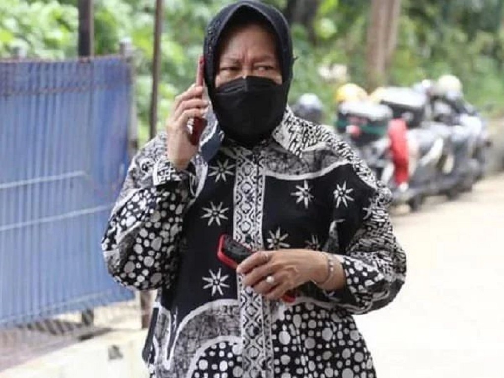 Menteri Sosial Tri Rismaharini