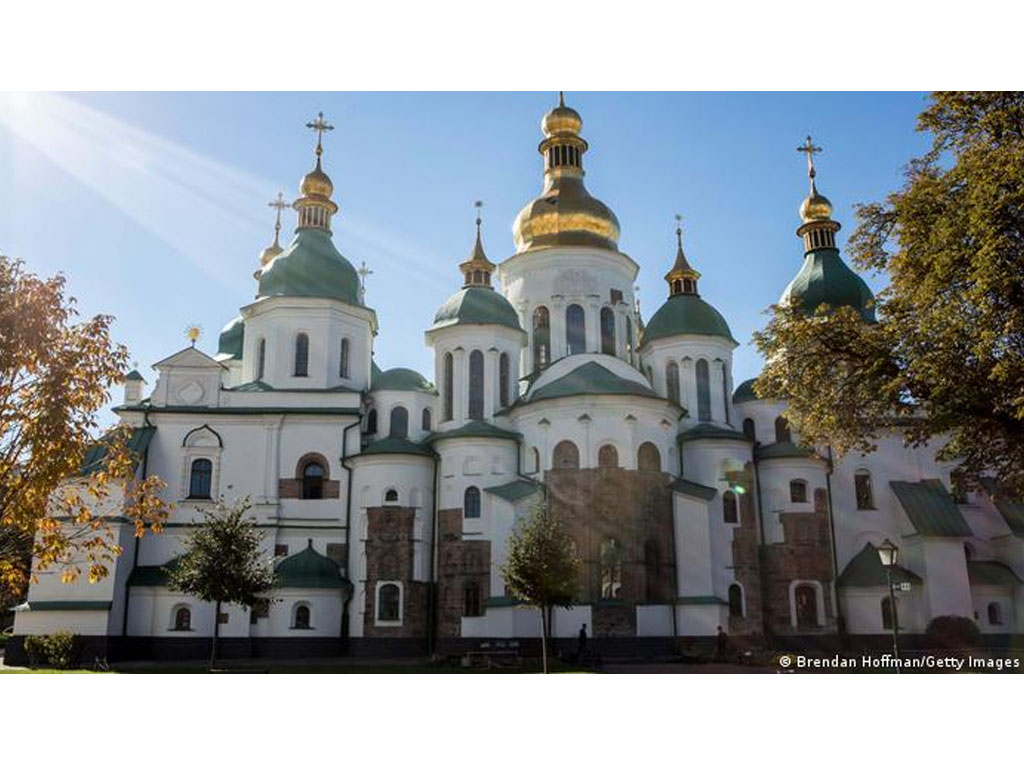 Kyiv Gereja Saint-Sophia dan Biara Pechersk Lavra