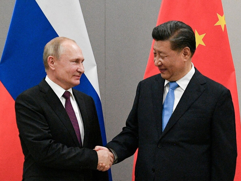 putin dan xi di brasil