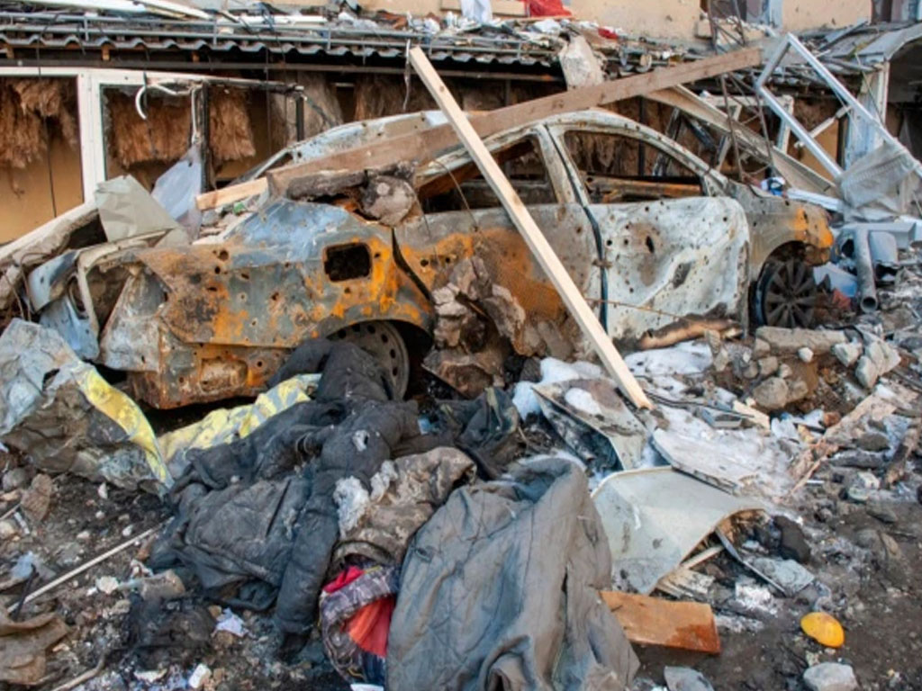 mobil hancur di ukraina