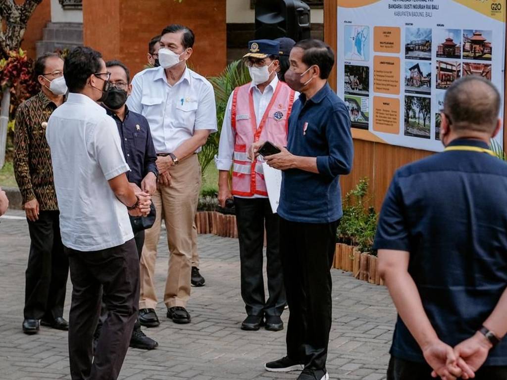 Sandiaga Uno