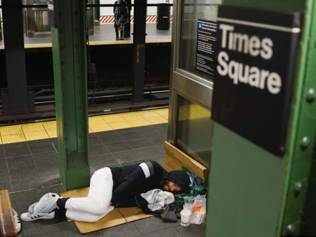 tunawissma tidur di sta ka NY