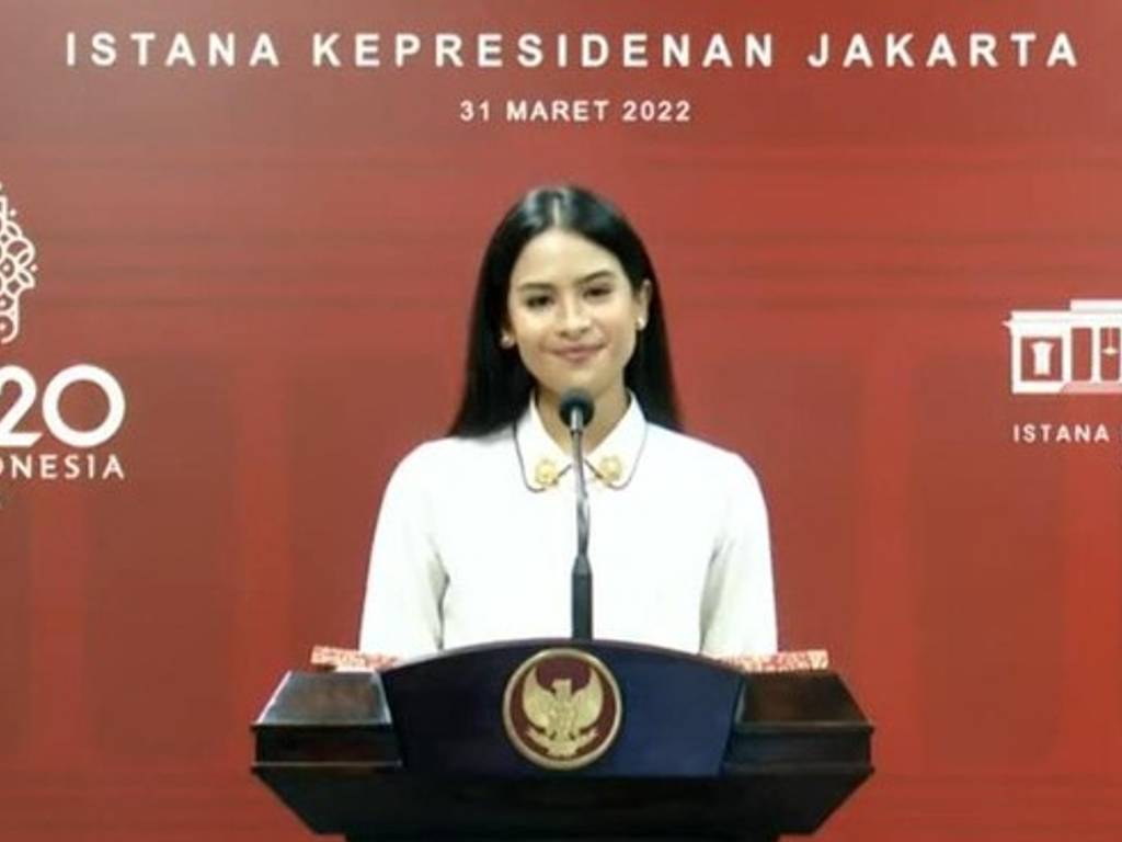 Maudy Ayunda
