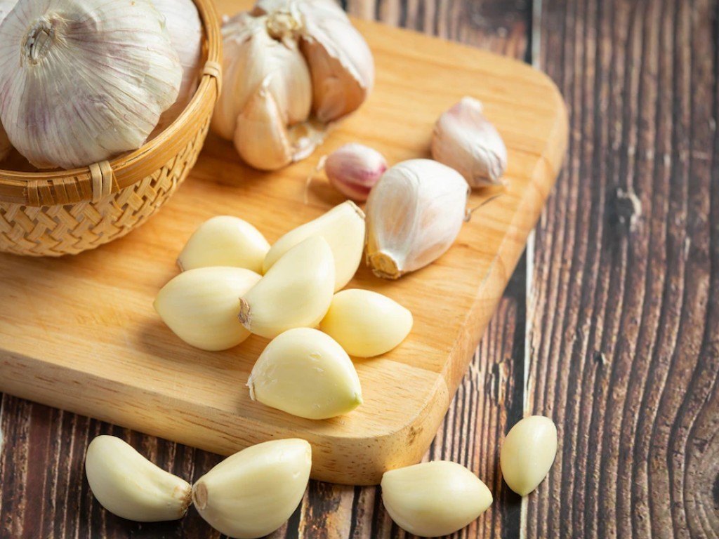 Bawang putih mengandung zat yang mampu untuk menurunkan risiko kanker
