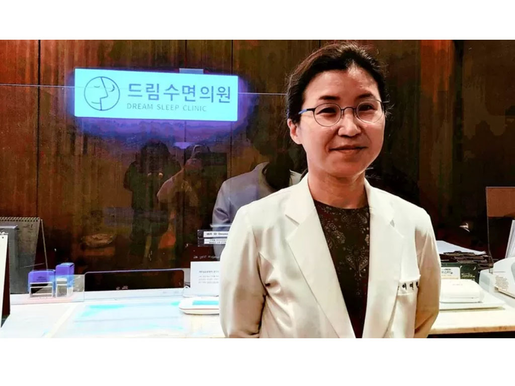 Dr Ji-hyeon Lee