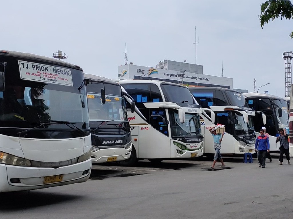 Terminal Bus Tanjung Priok
