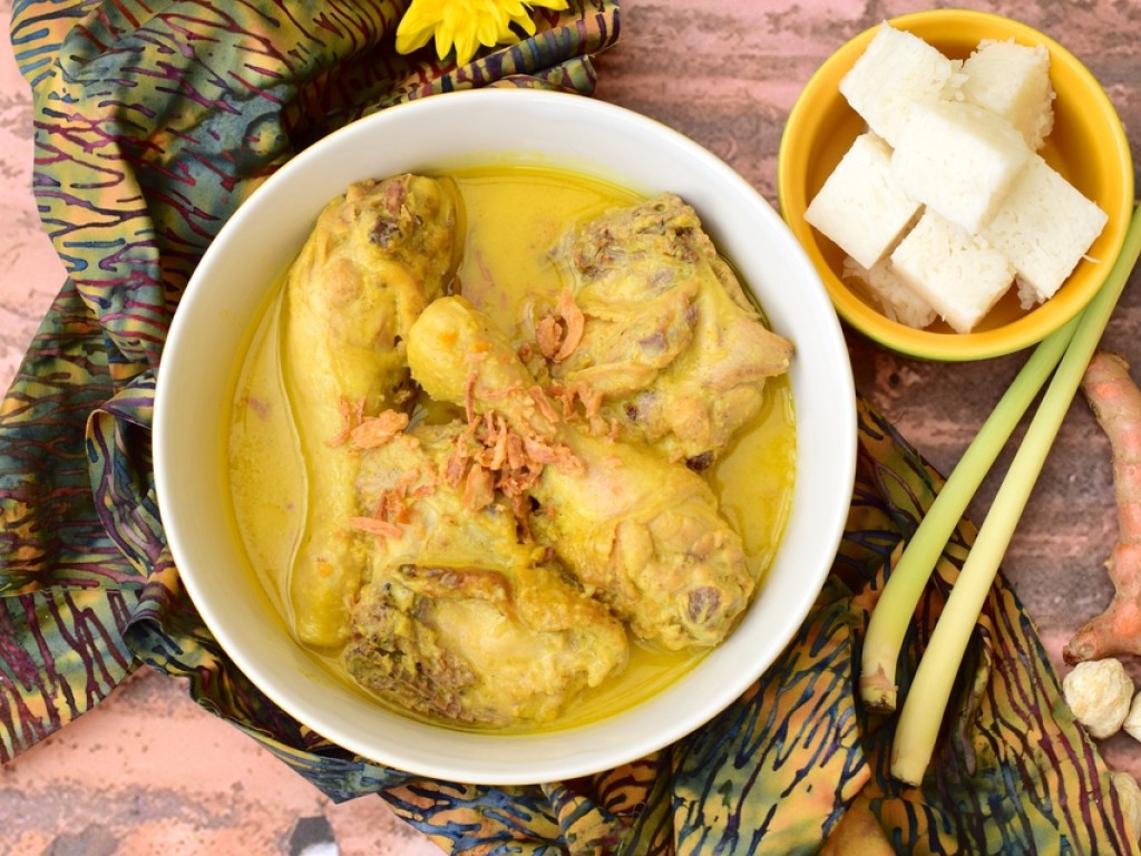 Resep opor ayam spesial lebaran